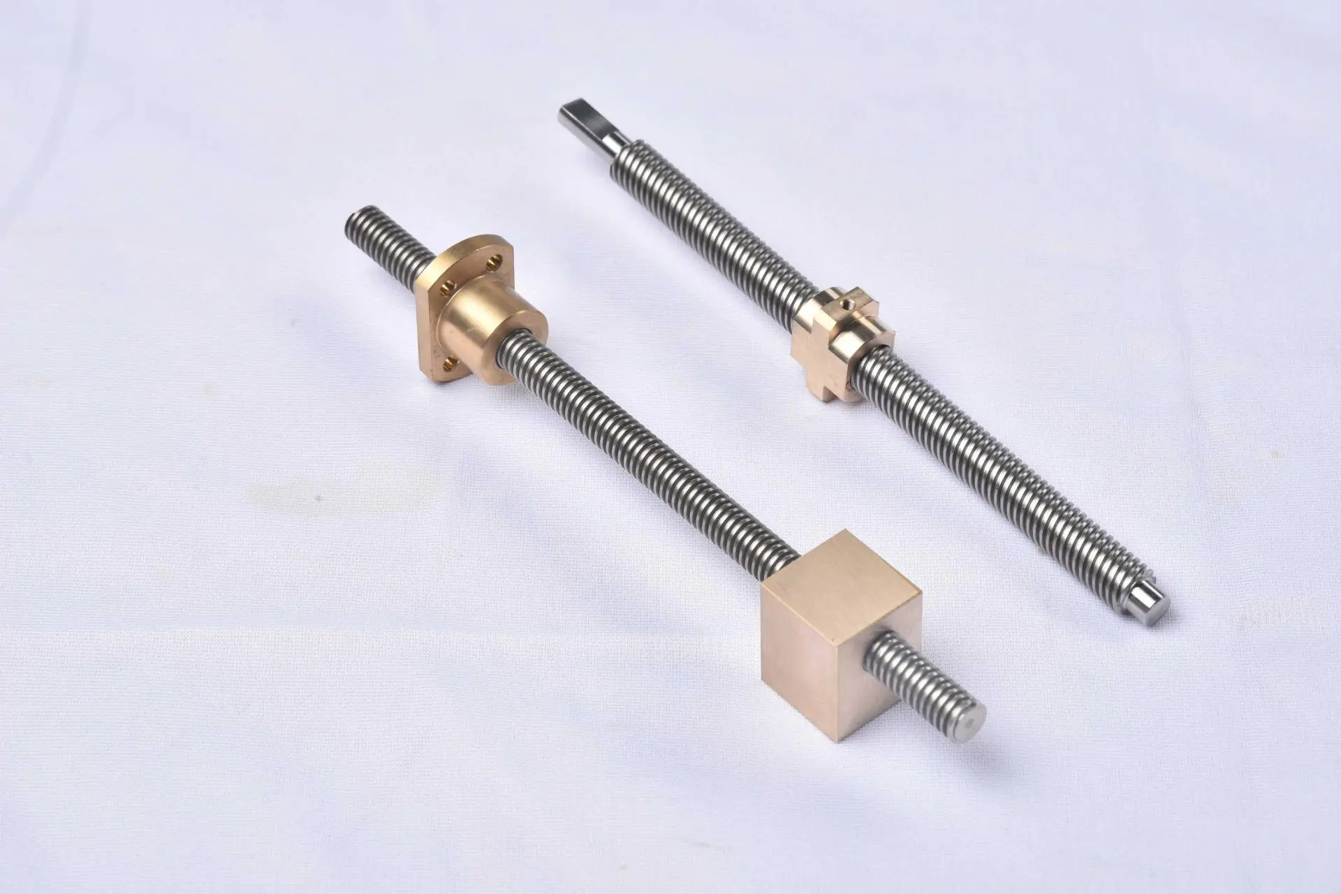 Detailed explanation of the difference between trapezoidal screw and ball screw. It is enough to read this article. Detailed explanation of the difference between trapezoidal screw and ball screw. It is enough to read this article.